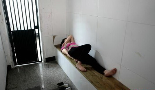 ʵ����Ѷ�����Ů����[��ͼ]